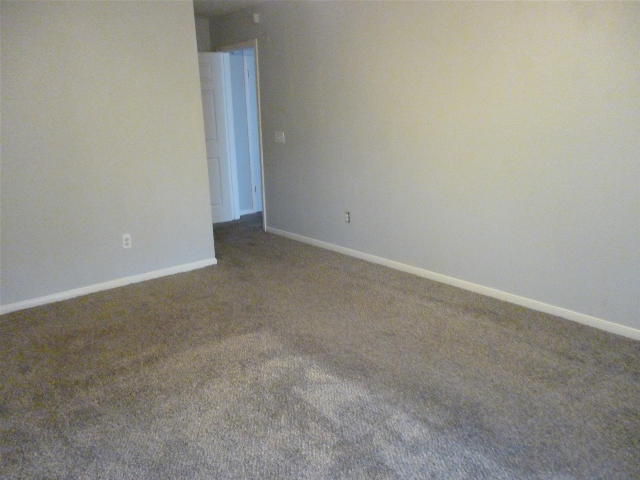 3243 Battle Ridge Lane Sugar Land, TX 77479 - Photo 11 of 34 a view of an empty room