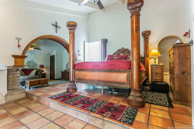 $1,825,000 | 901 River Road, Boerne, TX 78006