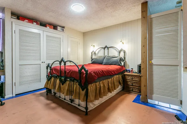 $1,825,000 | 901 River Road, Boerne, TX 78006