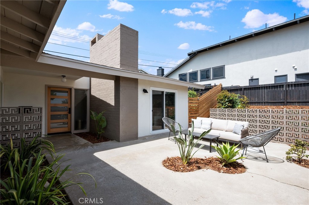 1719 Pescadores Avenue San Pedro, CA 90732 - Photo 6 of 43