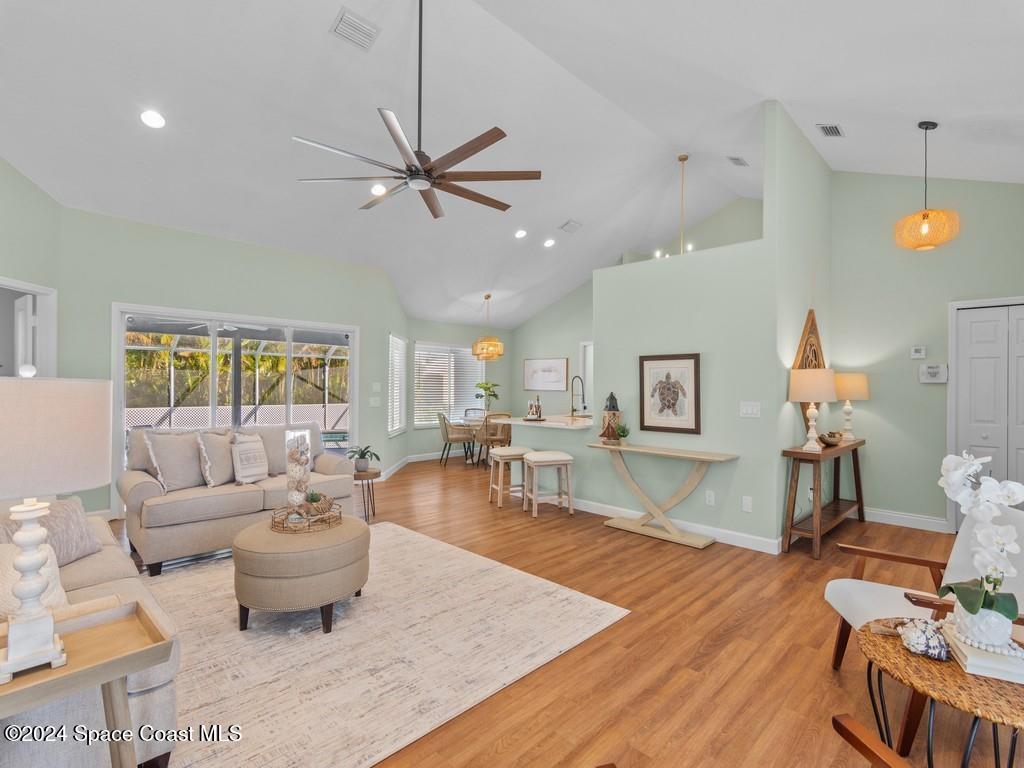 962 Riviera Avenue Sebastian, FL 32958 - Photo 9 of 33 GetMedia (8)