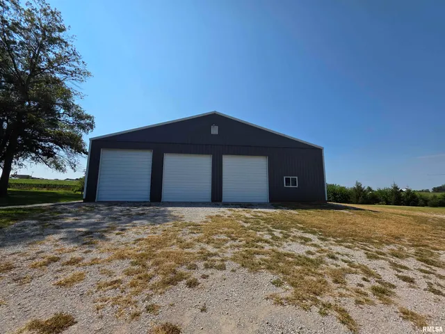 $338,000 | 2403 Virden Avenue, Virden, IL 62690