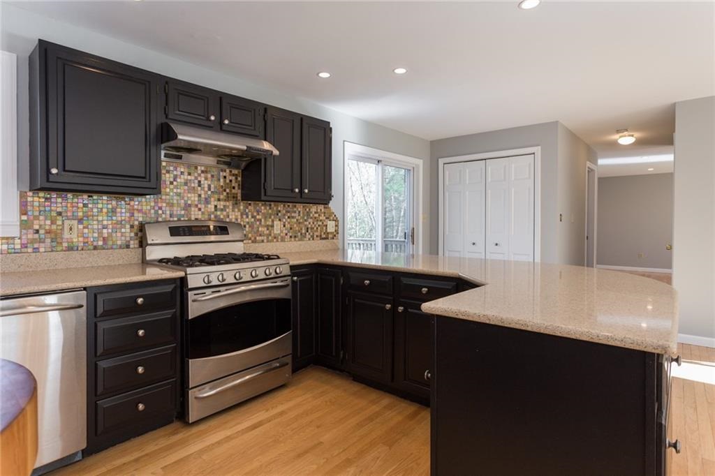 65 Fall Mill Road York, ME 03909 - Photo 8 of 34