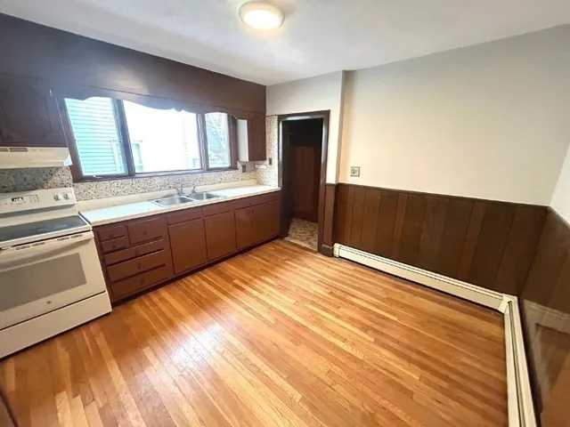 $2,700 | 30 Medford Street, Unit 1, Medford, MA 02155