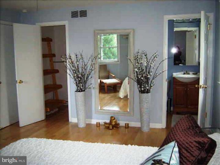 46 Schoolhouse Road Southampton, PA 18966 - Photo 12 of 25 Master Bedroom