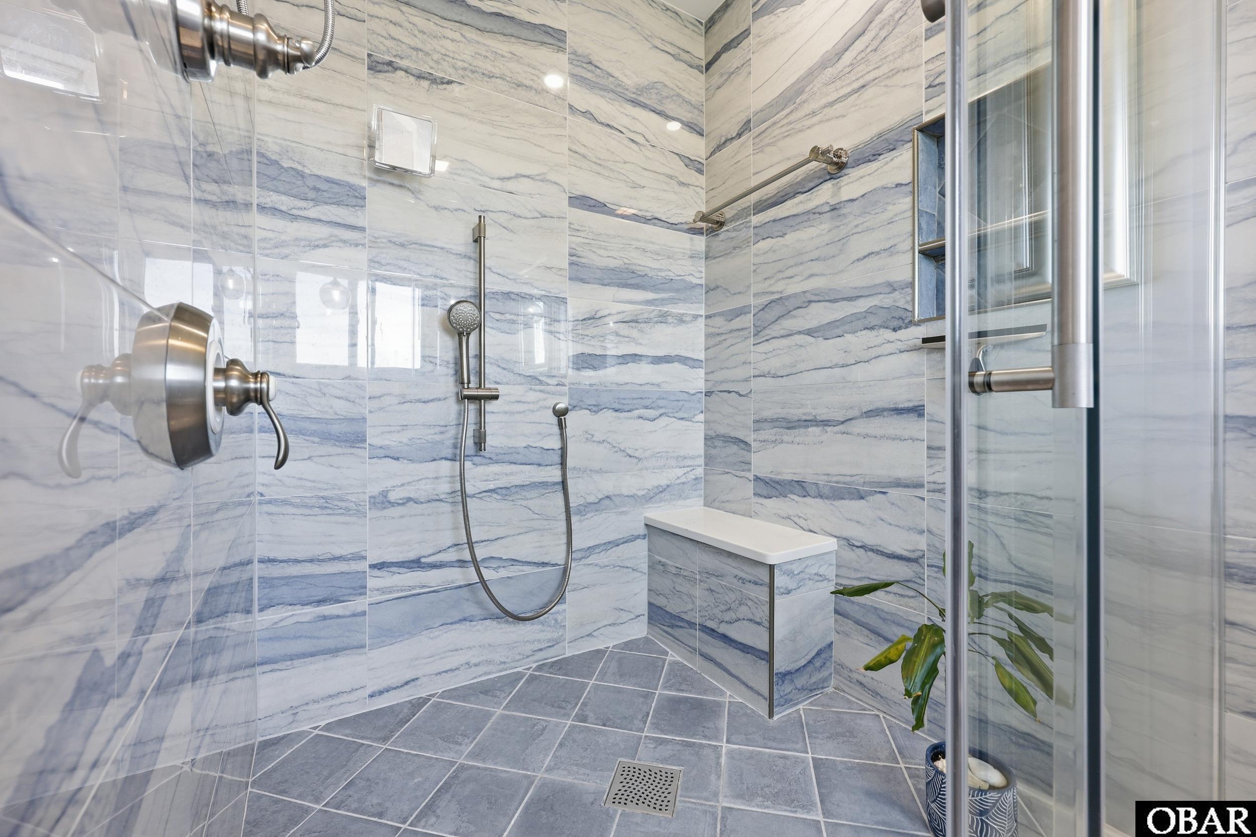 123 Georgetown Sands Road, Unit 19 Duck, NC 27949 - Photo 2 of 4