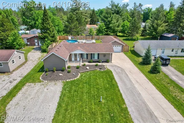 $218,000 | 1652 Higgins Road, St. Helen, MI 48656