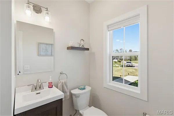 $359,000 | 194 Duranda Drive, Poplar Bluff, MO 63901