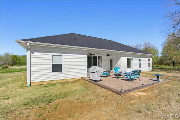 $359,000 | 194 Duranda Drive, Poplar Bluff, MO 63901