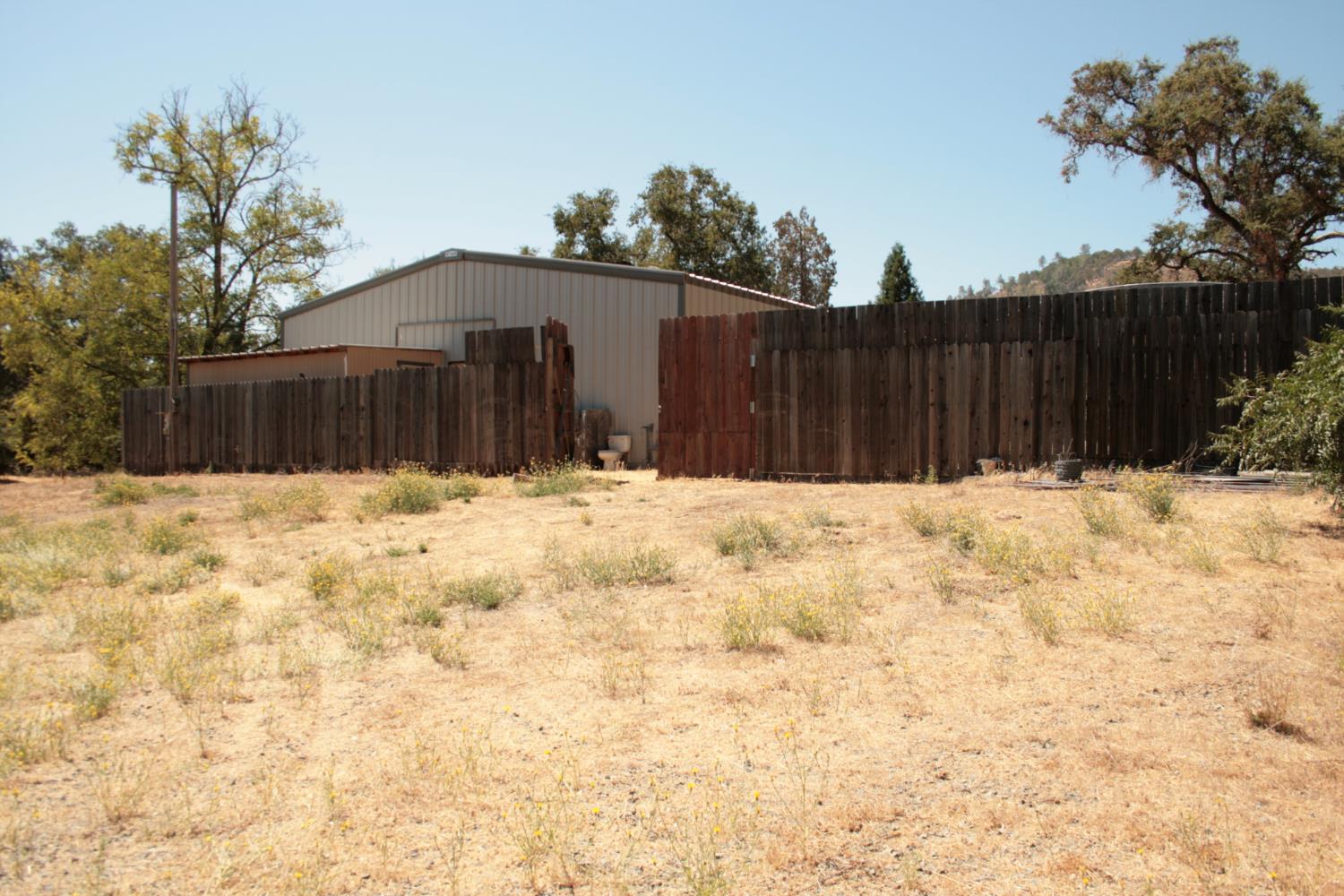 428 Darby Road Bangor, CA 95914 - Photo 2 of 8