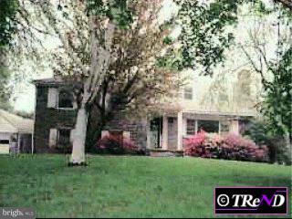 2713 South Kent Road Broomall, PA 19008 - Photo 1 of 1 Gallery Image 1
