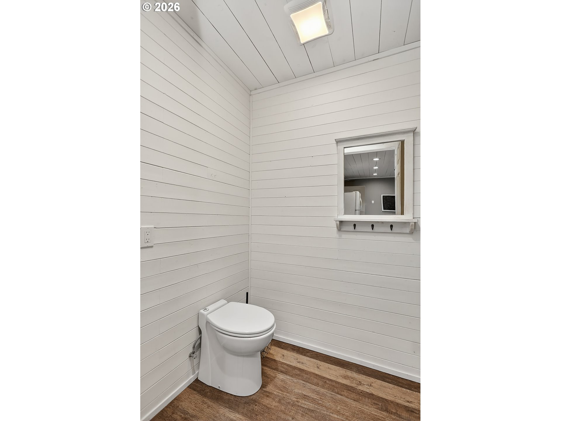 250 Schilling Road Lyle, WA 98635 - Photo 10 of 46 Gallery Image 10