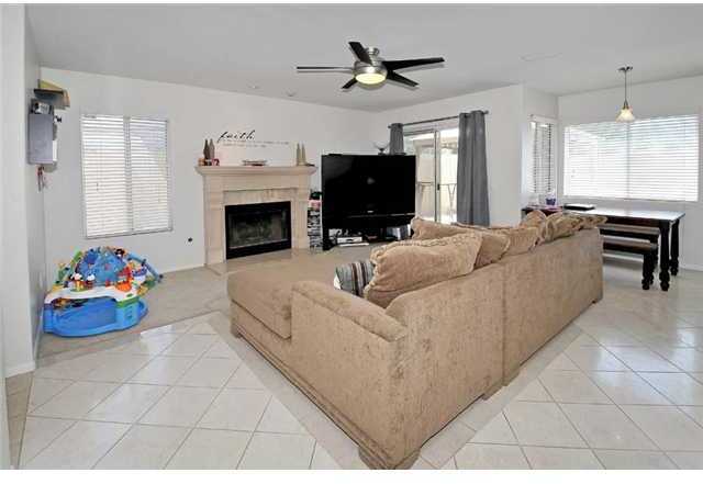 13737 Wyeth Road El Cajon, CA 92021 - Photo 5 of 13