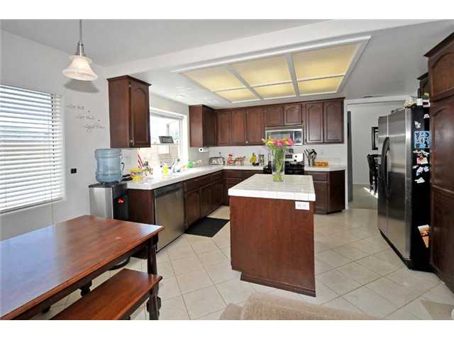 13737 Wyeth Road El Cajon, CA 92021 - Photo 6 of 13