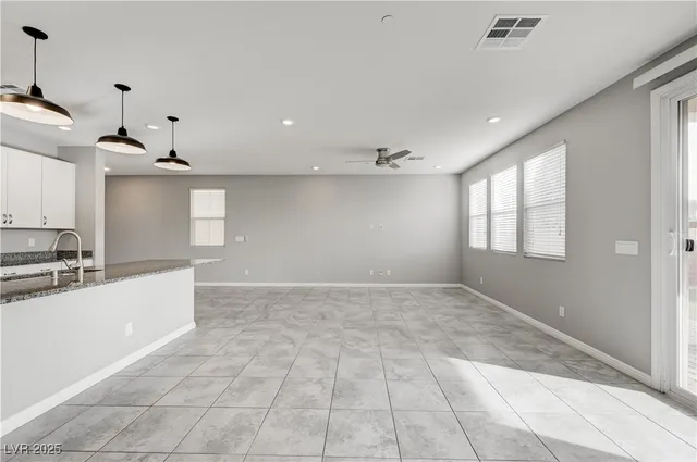 $2,600 | 2944 Aragon Ter Way, Henderson, NV 89044