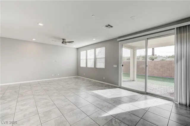 $2,600 | 2944 Aragon Ter Way, Henderson, NV 89044