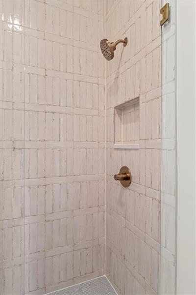 52 25th Street Northwest Atlanta, GA 30309 - Photo 16 of 87