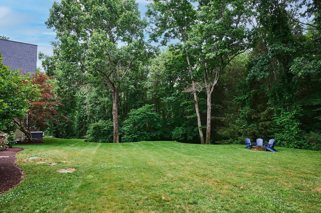 46 Sovereign Way Northampton, MA 01062 - Photo 42 of 42