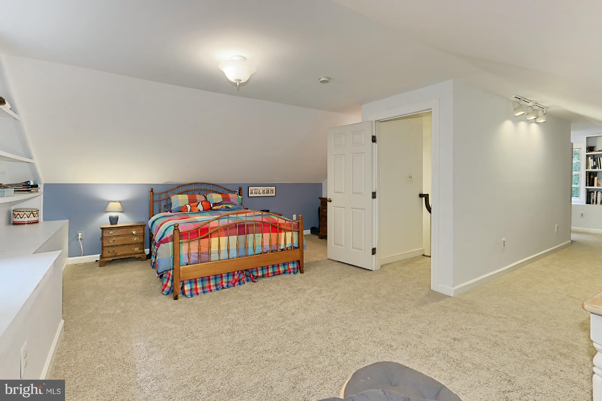 6729 Surbiton Drive Clifton, VA 20124 - Photo 20 of 25 a bedroom with bed and a window