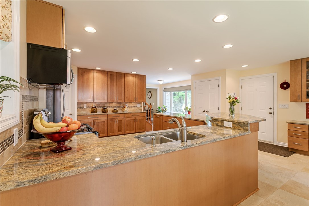 598 Marsh Road Pittsford, NY 14534 - Photo 11 of 41