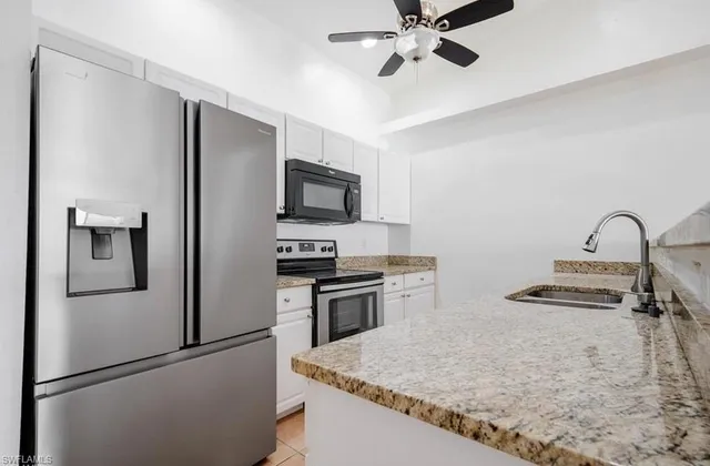 $525,000 | 4934-4932 Viceroy Court, Unit 12, Cape Coral, FL 33904