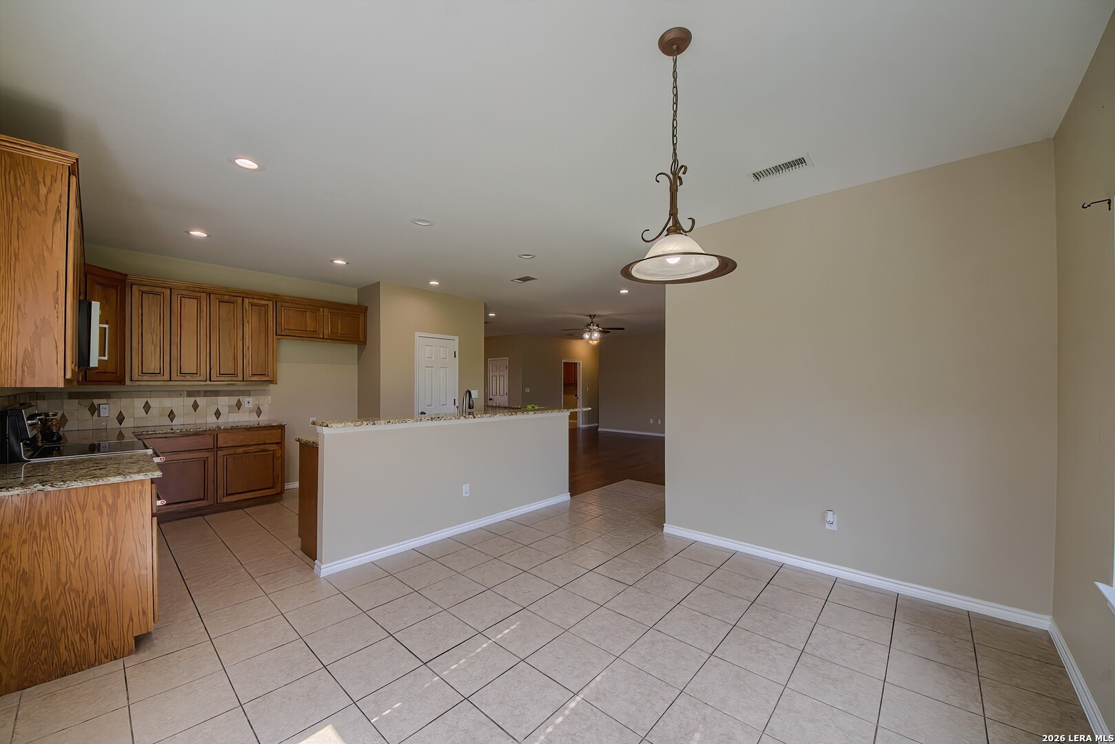 202 Lantana View Spring Branch, TX 78070 - Photo 7 of 26