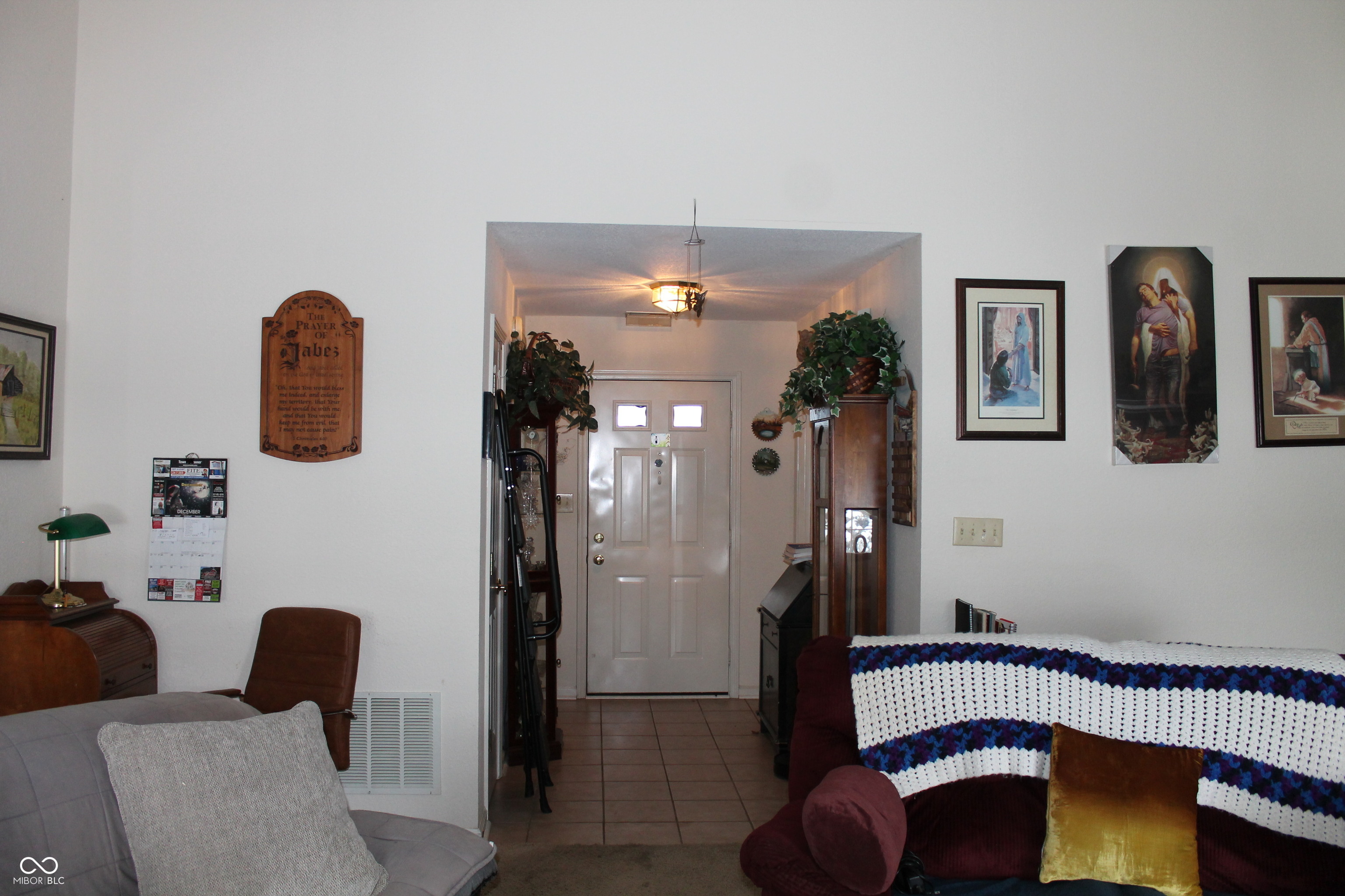 327 Brooks Bend Brownsburg, IN 46112 - Photo 3 of 20