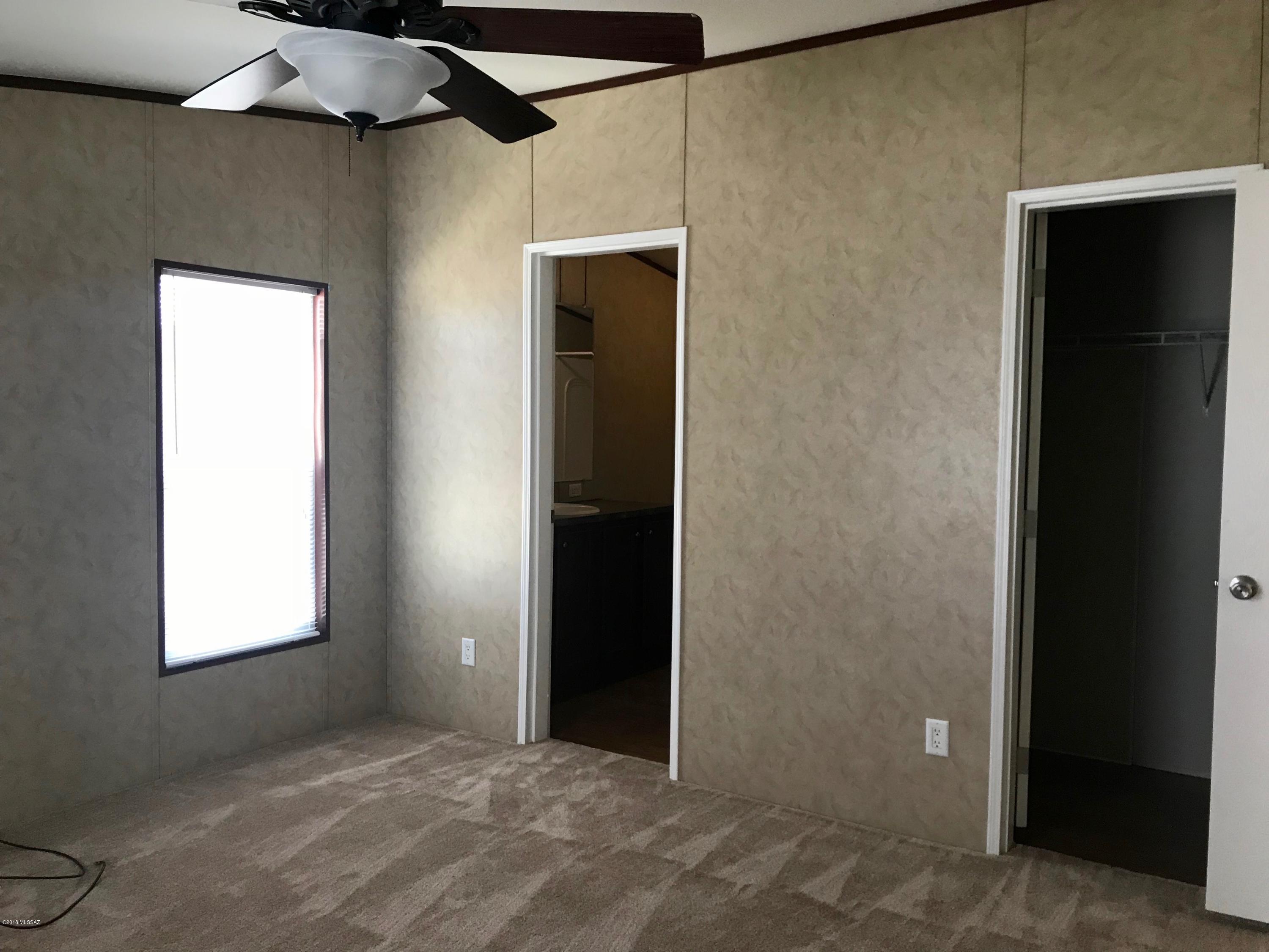6076 North Desert Trail Road Tucson, AZ 85743 - Photo 11 of 16 Gallery Image 11