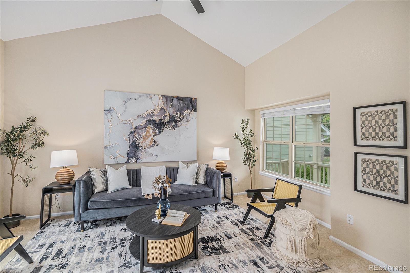 9921 South Spring Hill Place Highlands Ranch, CO 80129 - Photo 9 of 44