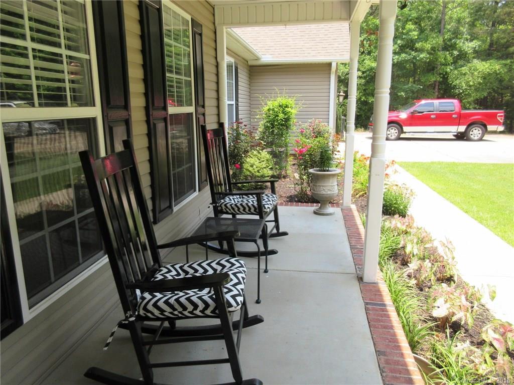 632 Hall Spencer Road Catawba, SC 29704 - Photo 3 of 17 a view of chair and tables