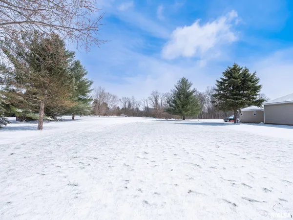 $289,900 | 133 East Miller Road, Edelstein, IL 61526