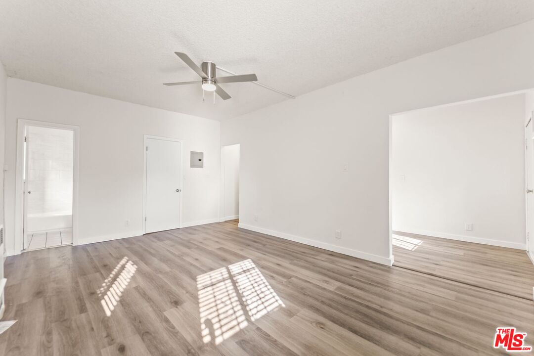 110 East Cedar Street Compton, CA 90220 - Photo 14 of 19