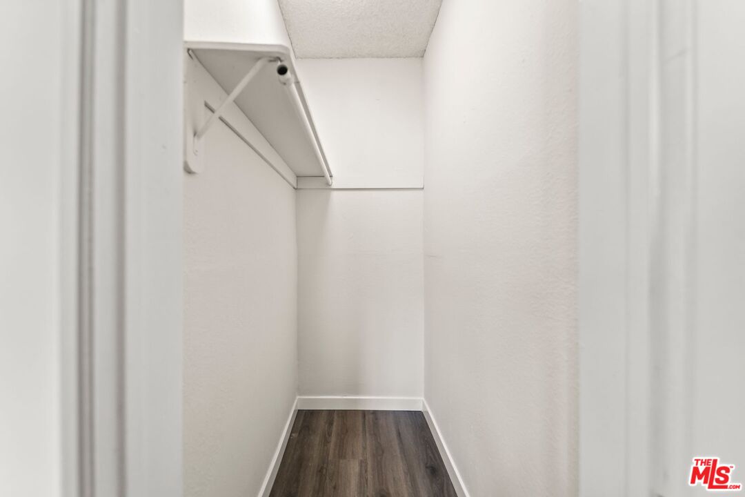 110 East Cedar Street Compton, CA 90220 - Photo 16 of 19