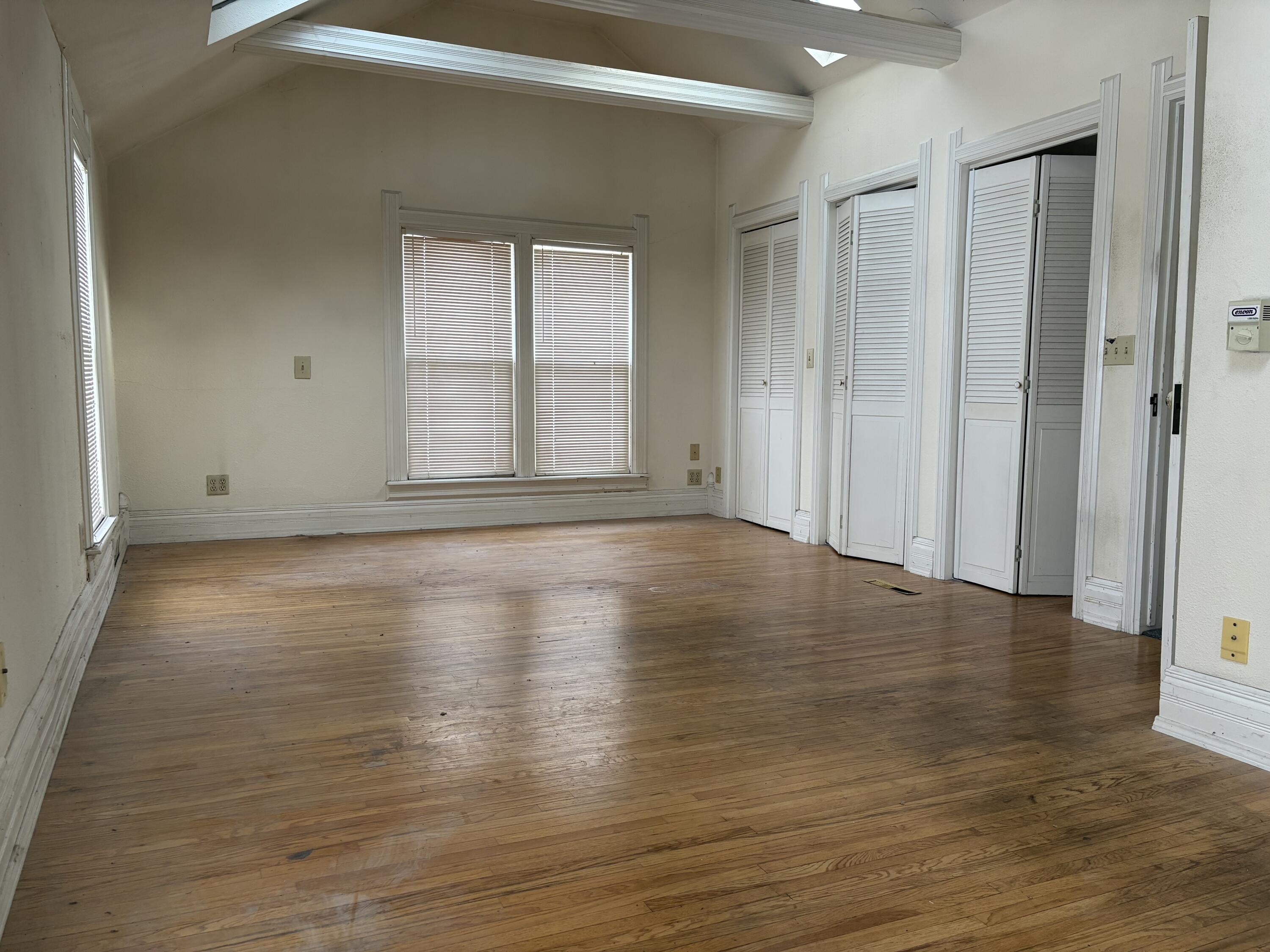 511 Harding Street Janesville, WI 53545 - Photo 4 of 19 Photo Dec 08 2025, 11 33 46 AM