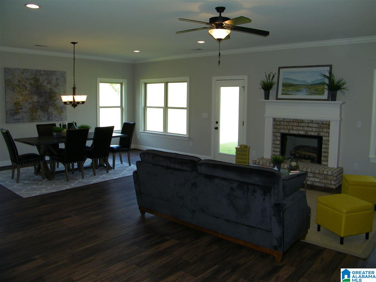 615 Round Road Alabaster, AL 35114 - Photo 5 of 40 Gallery Image 5