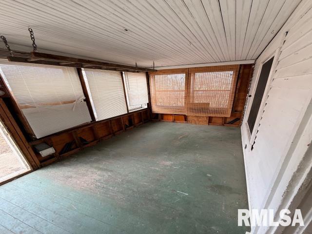 211 High Street Sibley, IL 61773 - Photo 3 of 10