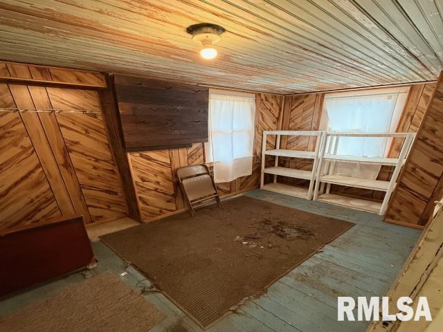 211 High Street Sibley, IL 61773 - Photo 7 of 10