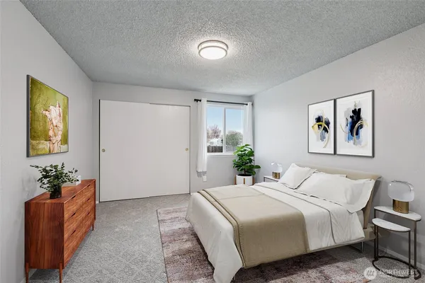 $300,000 | 115 McKean Court, Unit D, Enumclaw, WA 98022