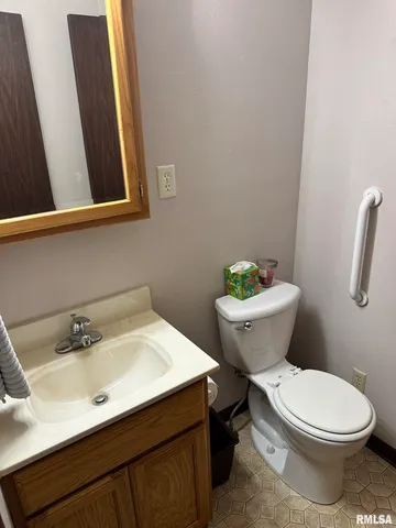 $132,500 | 13 Melrose Lane, Lewistown, IL 61542