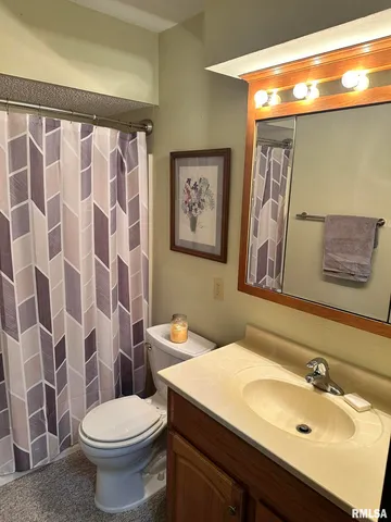 $132,500 | 13 Melrose Lane, Lewistown, IL 61542