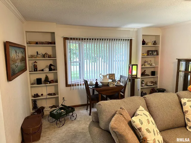 $132,500 | 13 Melrose Lane, Lewistown, IL 61542