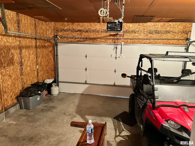 $132,500 | 13 Melrose Lane, Lewistown, IL 61542