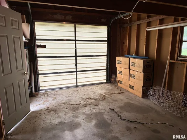 $132,500 | 13 Melrose Lane, Lewistown, IL 61542