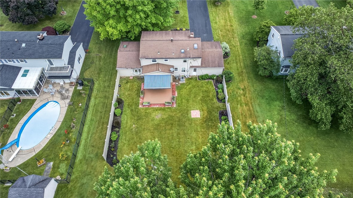25 Whippletree Road Perinton, NY 14450 - Photo 5 of 44