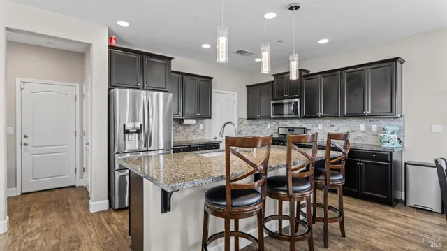 $710,000 | 626 Sitka Drive, Vacaville, CA 95687