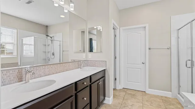 $710,000 | 626 Sitka Drive, Vacaville, CA 95687