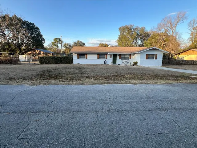 $310,000 | 5561 Northeast 5th Place, Ocala, FL 34470