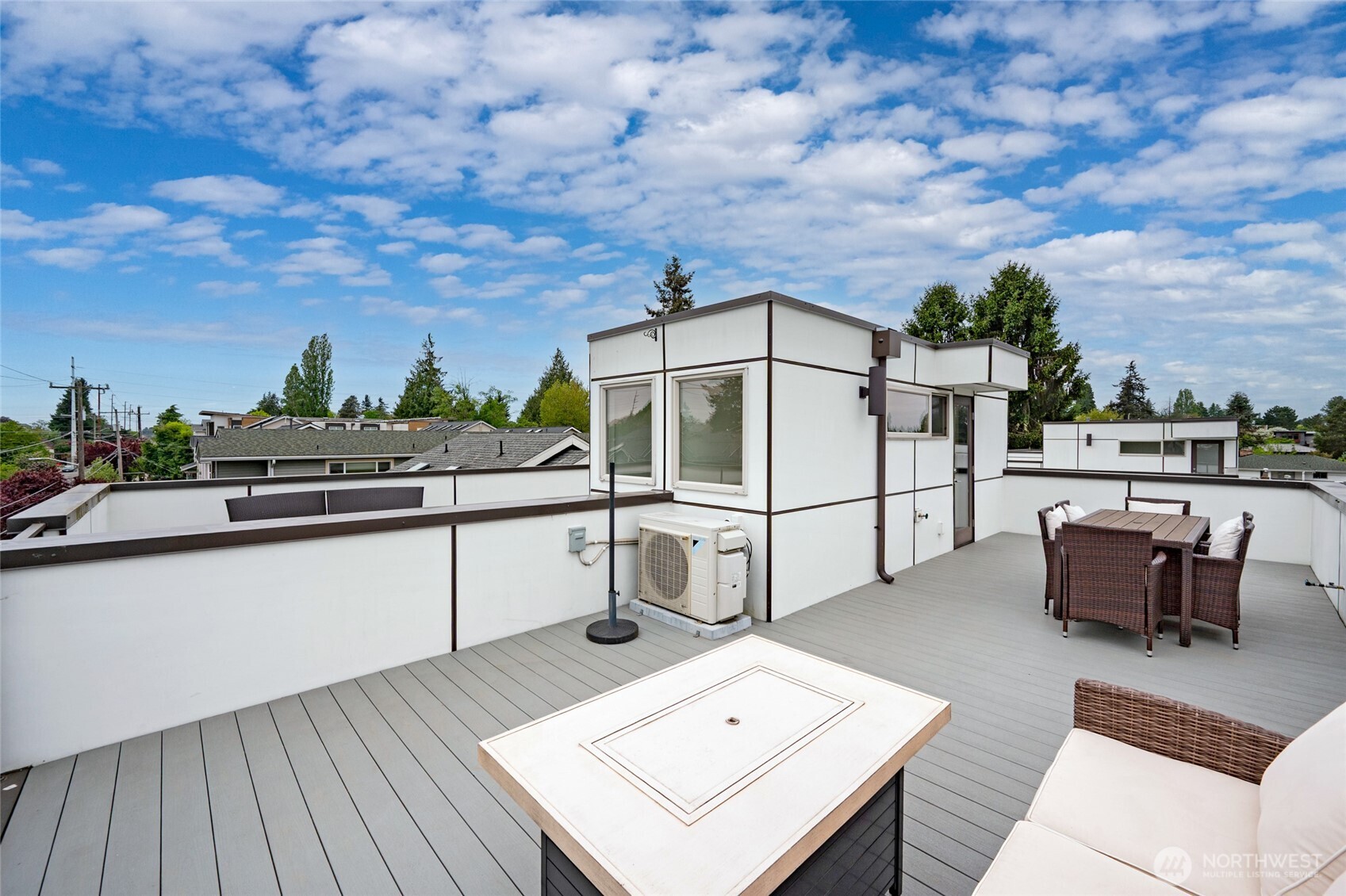 738 D N 95th Seattle, WA 98103 - Photo 19 of 26