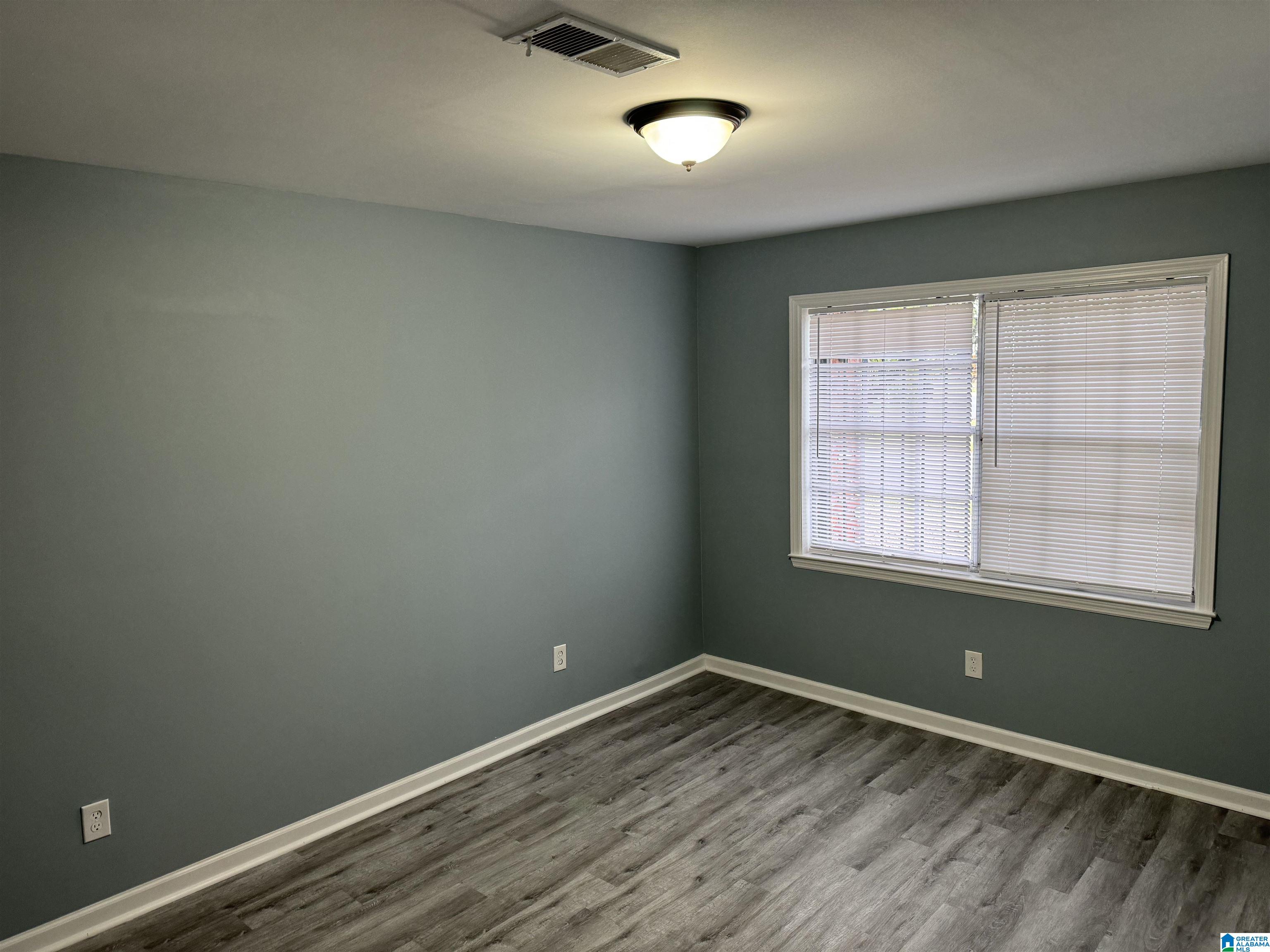 301 6th Street Southwest Birmingham, AL 35211 - Photo 12 of 25