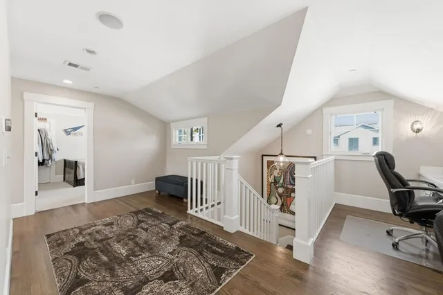 a view of entryway with livingroom and furniture